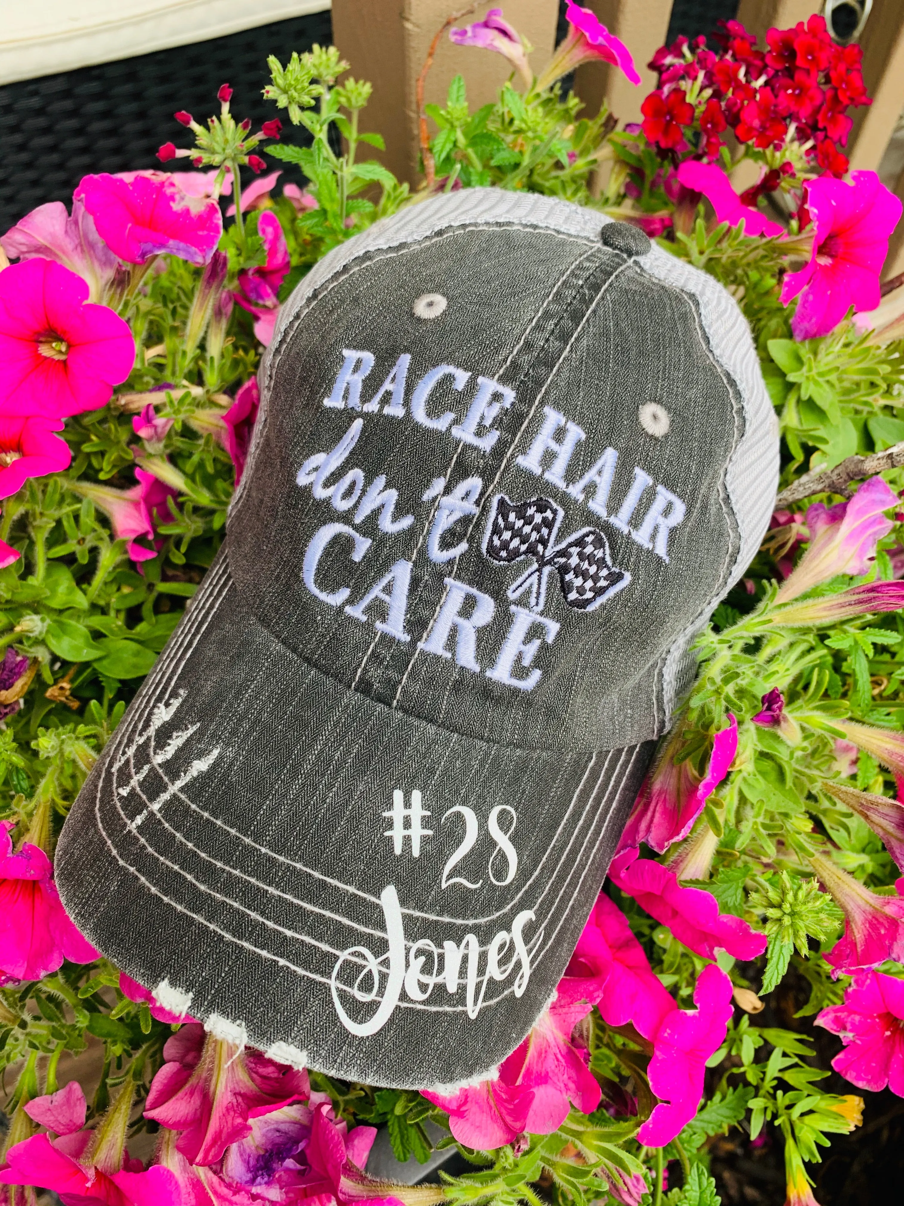 Hats and jewelry { Softball mom } See all styles! Customize by adding players names and numbers!