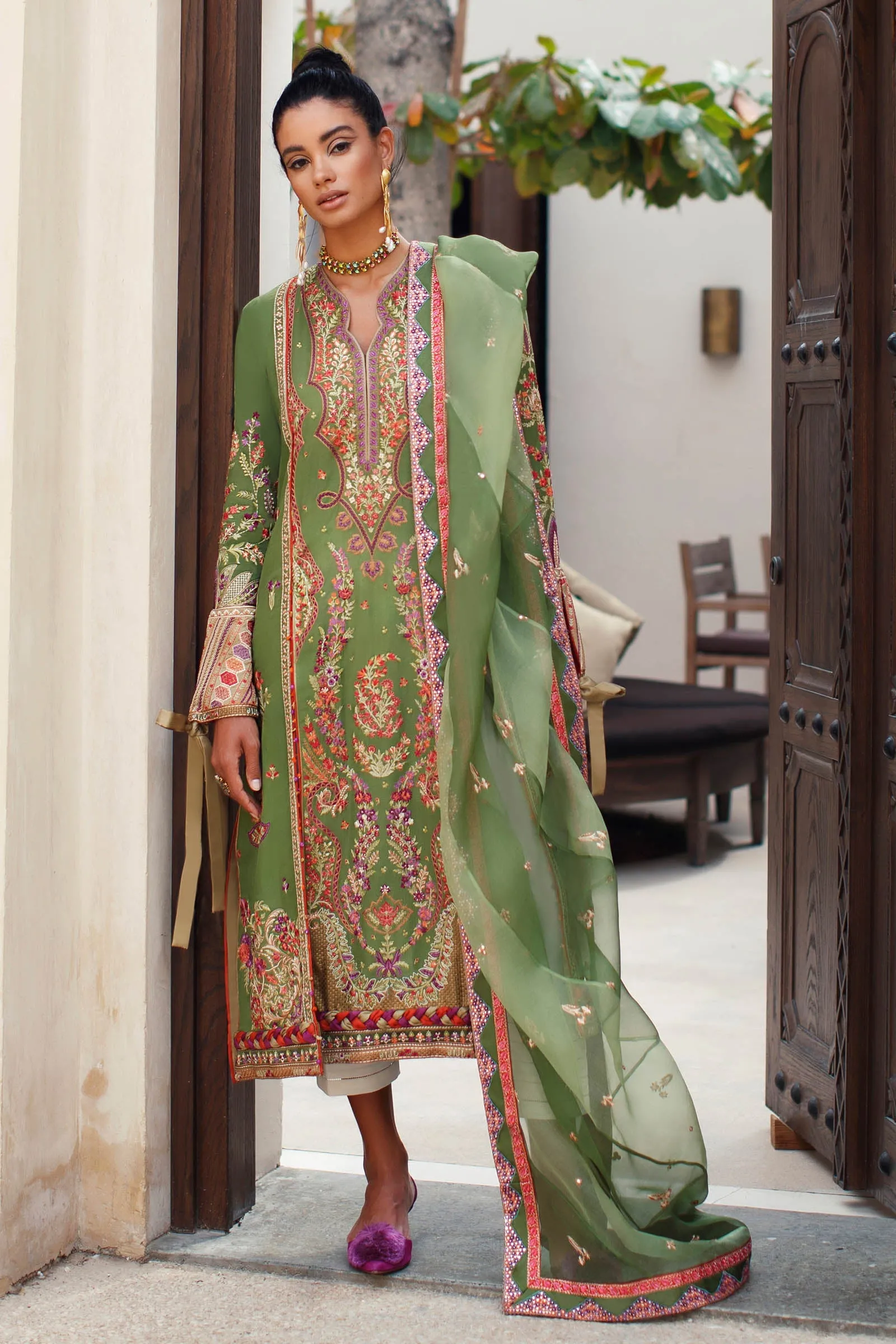 Élan Luxury Lawn Collection – EL22-06 A (ELNAZ)