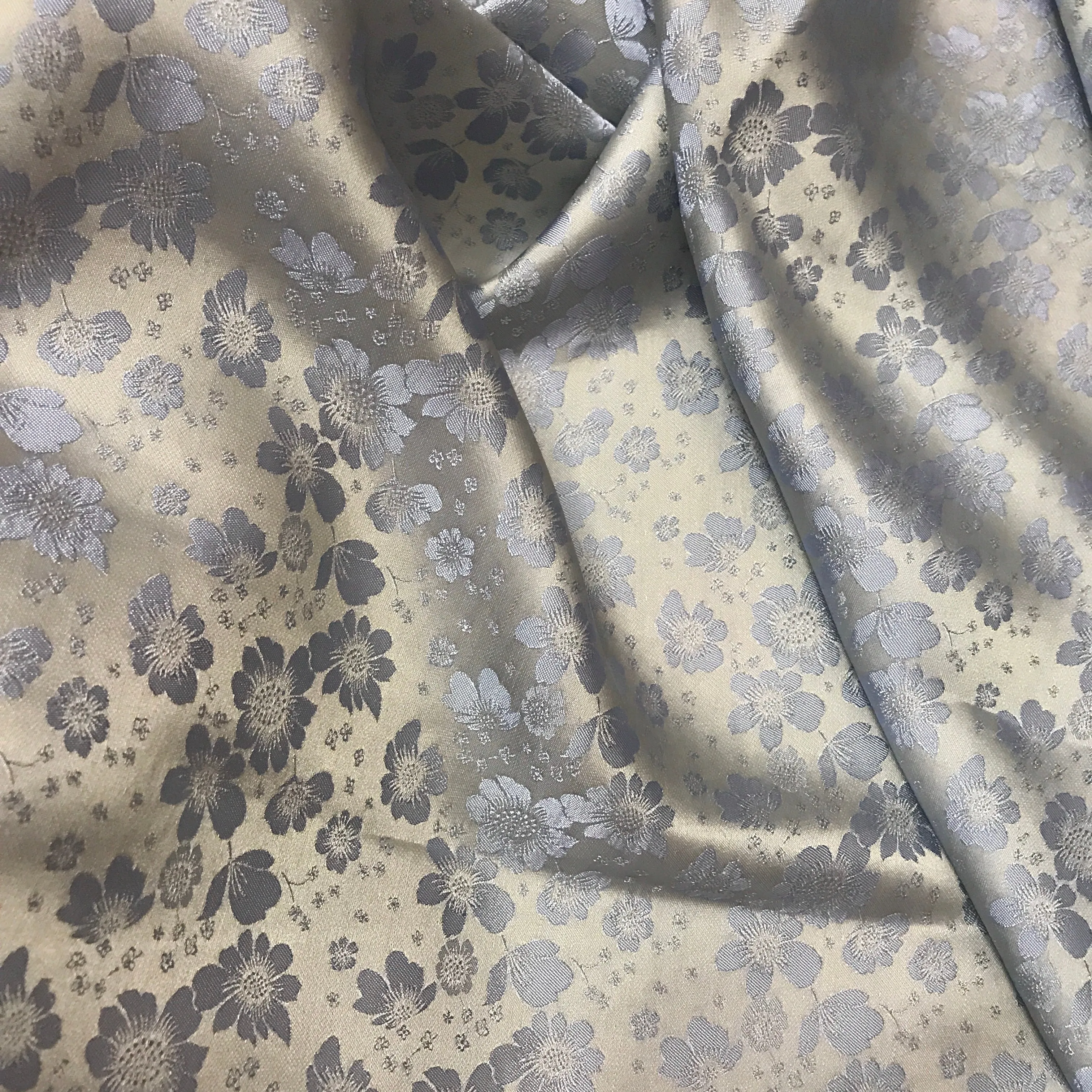 Light Grey silk with flowers - PURE MULBERRY SILK fabric by the yard - Harbor Grey silk with flowers - Floral Silk -Luxury Silk - Natural silk - Handmade in VietNam