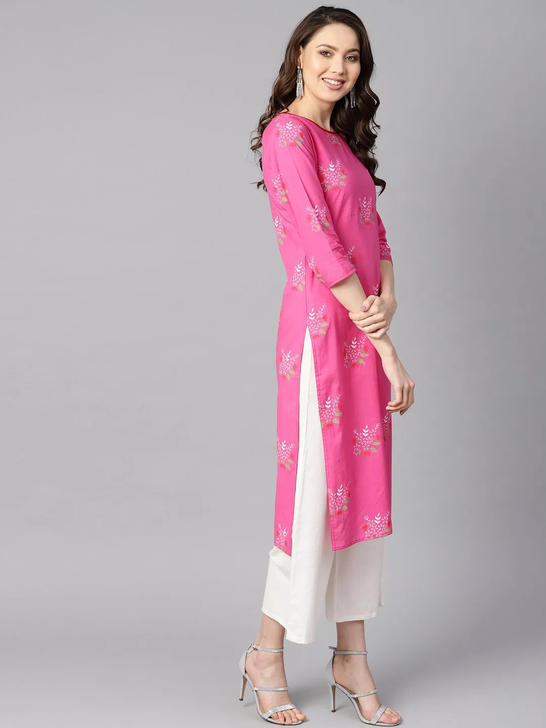 Pink Round Neck Floral Printed Cotton Straight Kurta