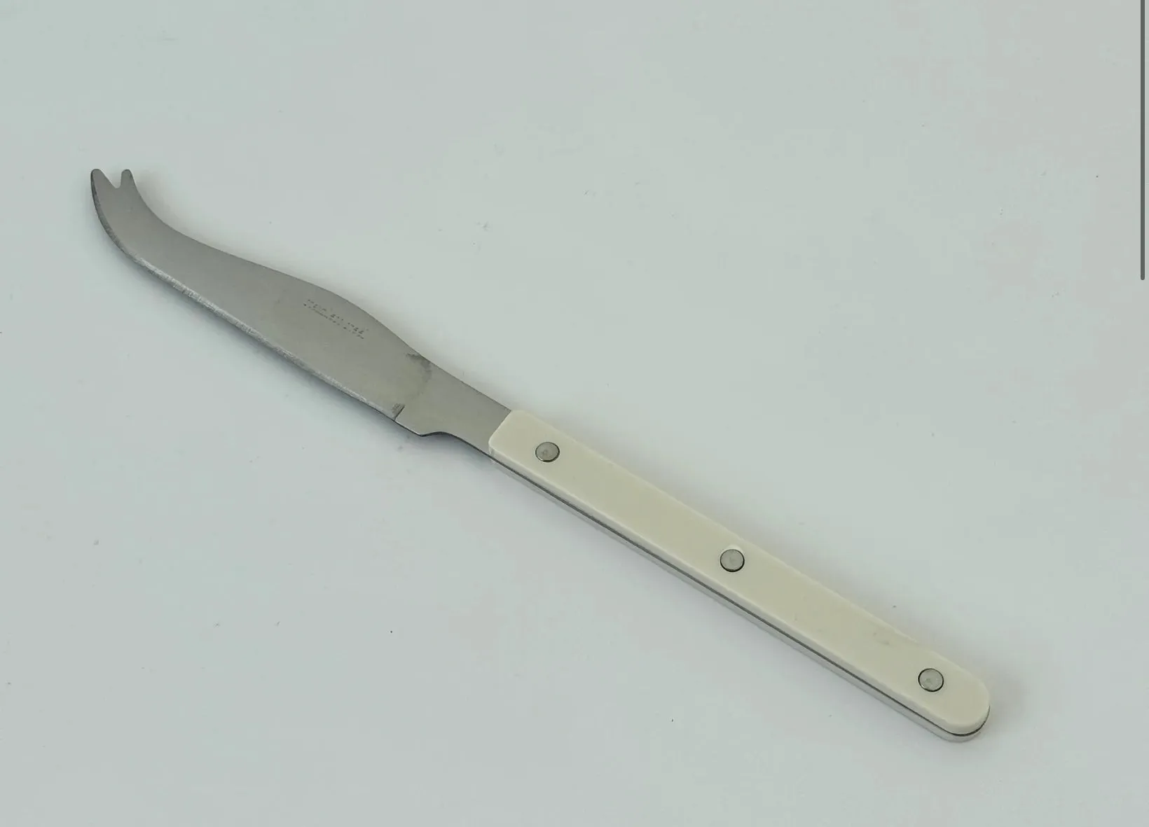 Remy Stainless Steel Cheese Knife