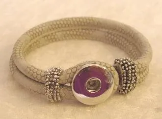Snap Button Bracelet - Leather Design