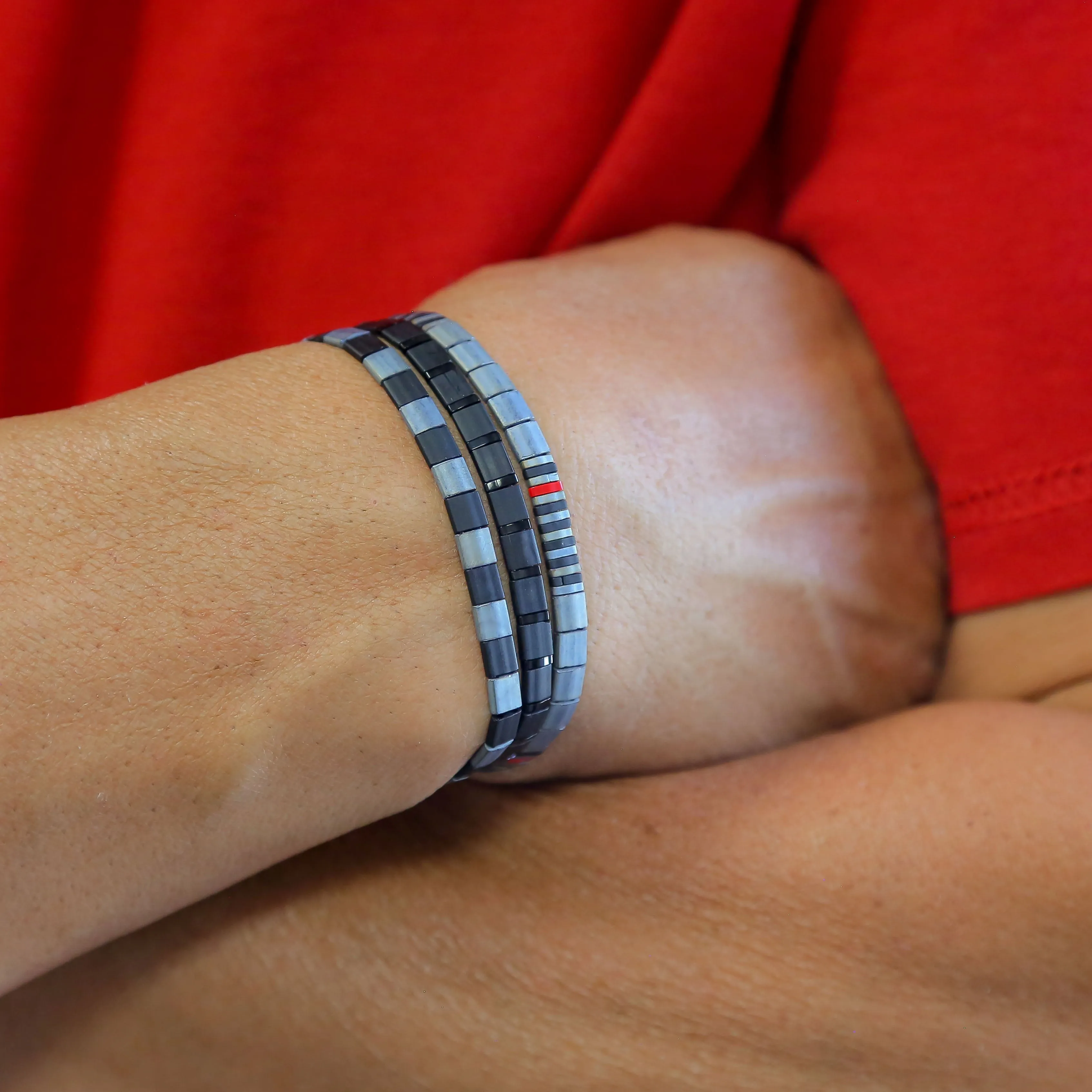 THIN RED LINE in Gray - FIREFIGHTER BRACELET