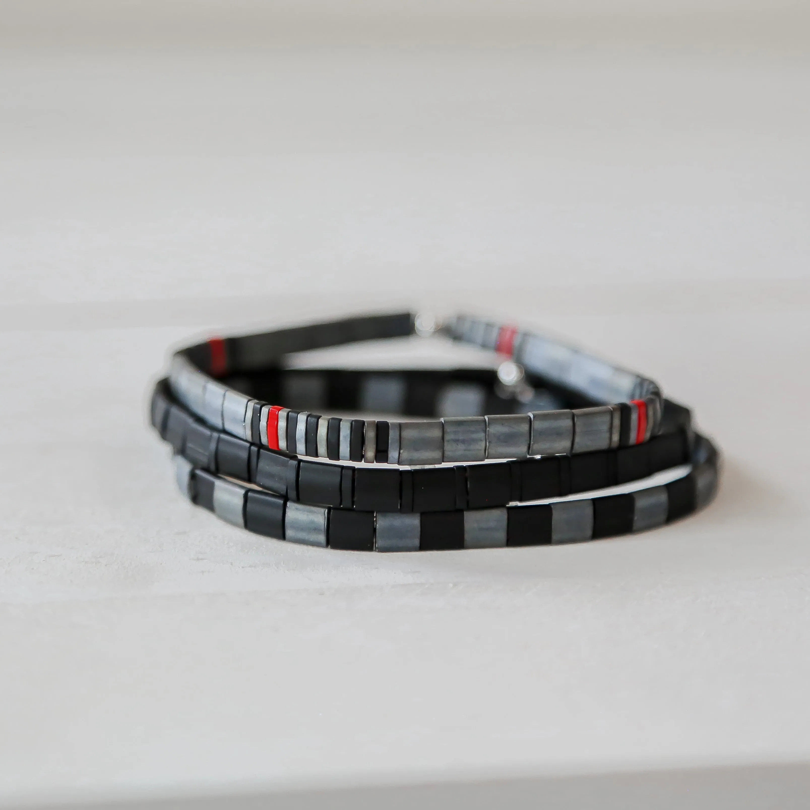 THIN RED LINE in Gray - FIREFIGHTER BRACELET